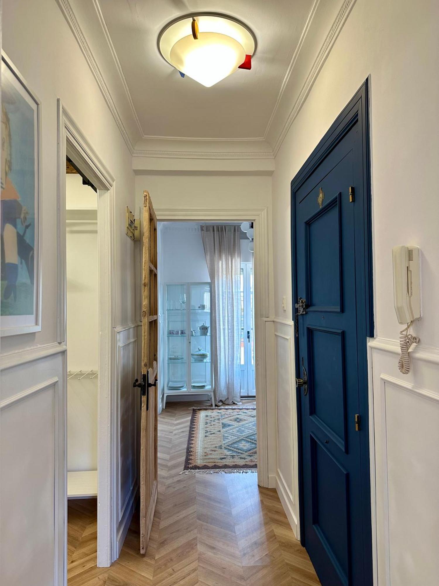 Apartamento Alquiler De Piso Junto A Tetuan 4 Personas Maximo. *